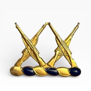 WWII U.S. Army Infantry Collar Insignia N.S. Meyer Inc Military